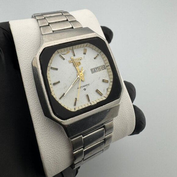 Seiko 5 Automatic - Vintage Wrist Watch - Made in Japan - Picture 1 of 7